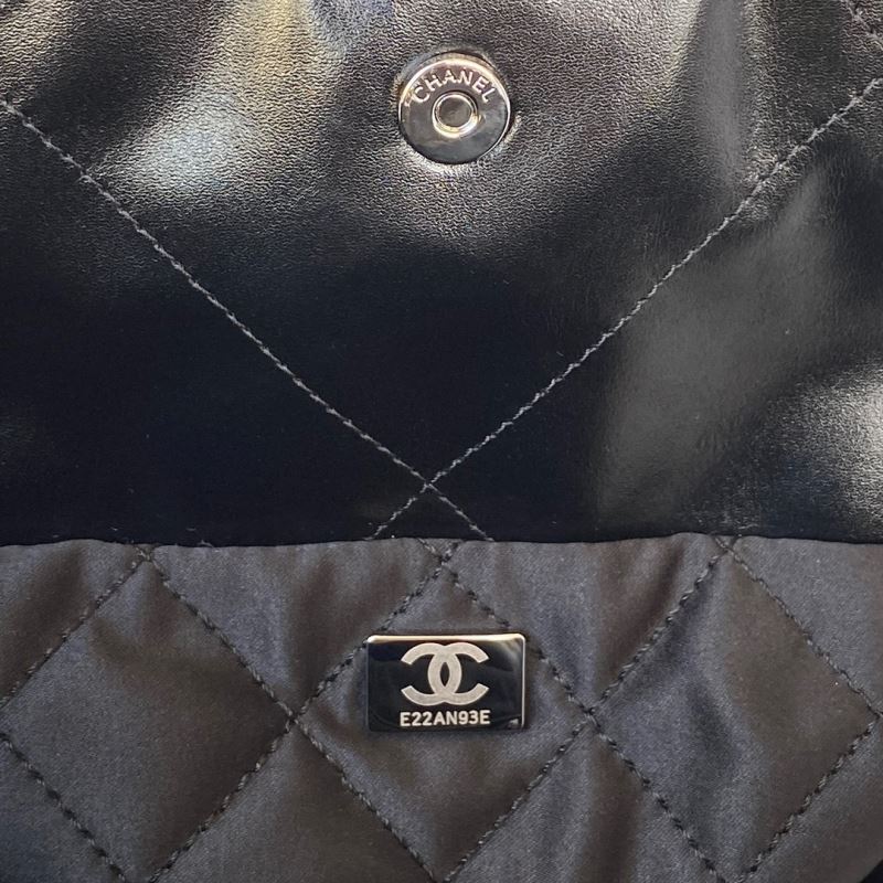 Chanel Hobo 22 Bags